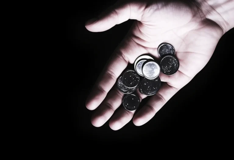 How Criminal Networks Are Using Stablecoins to Fuel Trafficking